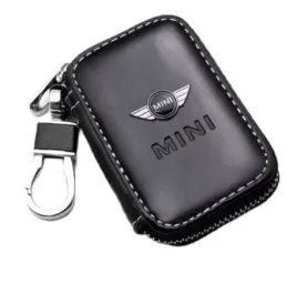 mini-etui-pokrowiec-skorzany-na-kluczyk-czarny-elegancki