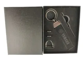 yamaha-brelok-breloczek-alcantara-czarna-nic-pudelko-prezentowe