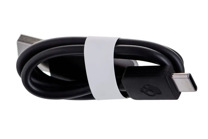 sluchawki-skullcandy-crusher-evo-wireless-black-transmisja-sygnalu-bluetooth