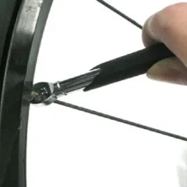 klucz-super-b-do-szprych-z-dzwignia-32x34mm