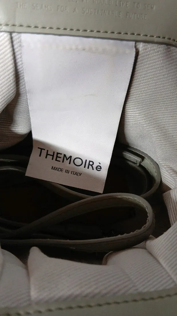 themoire-eco-clutch