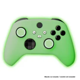 etui-na-pada-xbox-series-x-s-swiecace-w-ciemnosci-nakladki-na-analogi