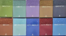 pakiet-10-zeszytow-przedmiotowych-just-school-a5-64-kartki