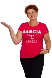 koszulka-damska-rozowa-uroczy-upominek-na-dzien-babci-napis-moraj-s