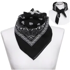 czarna-bandana-chusta-bandanka-klasyczna-ponadczasowa-apaszka-chustka-moraj