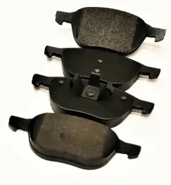 valeo-598558-zestaw-klocki-hamulcowe-przod