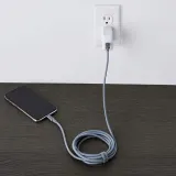 amazon-basics-kabel-usb-c-lightning-do-ladowania-do-iphone-mfi-18m-szary