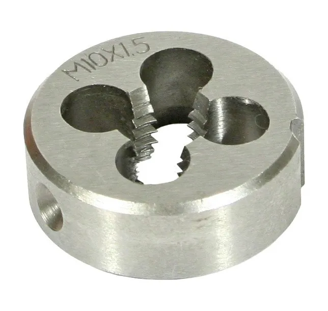 narzynka-m18x25-liczba-elementow-w-zestawie-1