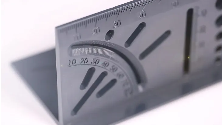 katownik-stolarski-japonski-3d-stan-nowy-kod-producenta-5208000