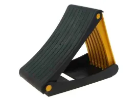 klin-pod-kolo-plastikowy-skladany