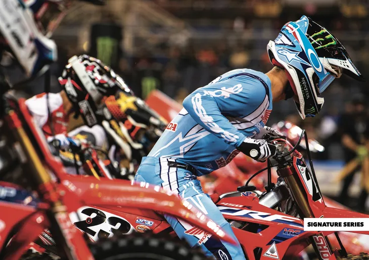 roll-off-zestaw-oakley-front-line-model-front-line