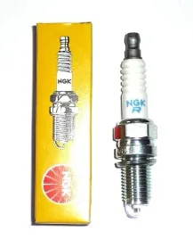 swieca-bkr7e-ngk-polaris-sportsman-600-700-800