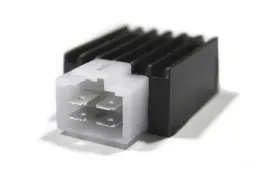 regulator-napiecia-skutery-2t-4t-12v-4-piny-junak-baotian-romet-zipp-quest