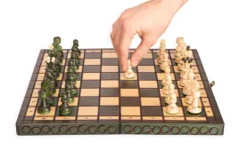 szachy-drewniane-perelka-36-x-36-cm-kolor-zielony