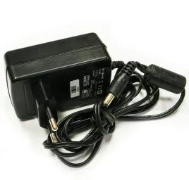 zasilacz-tasma-led-230v-18w-12v-dc-15a-wtyczkowy