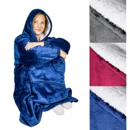 koc-z-kapturem-ponczo-telewizyjne-kocobluza-z-futerkiem-granatowy