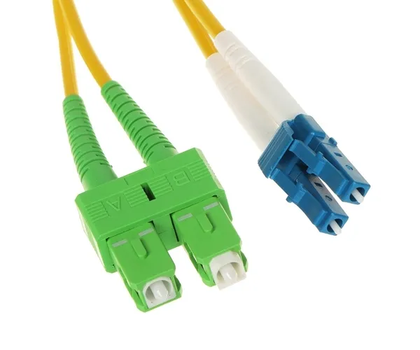 patchcord-jednomodowy-pc-2sc-apc-2lc-3-3-m-ultimode