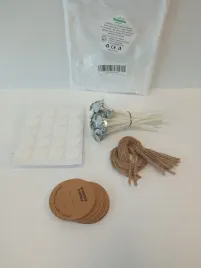knoty-bawelniane-do-swiec-50-sztuk-10-cm-z-zawieszkami-i-naklejkami-diy