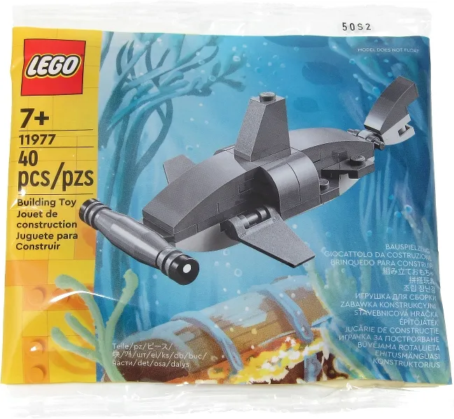 lego-creator-explorer-11977-hammerhead-shark