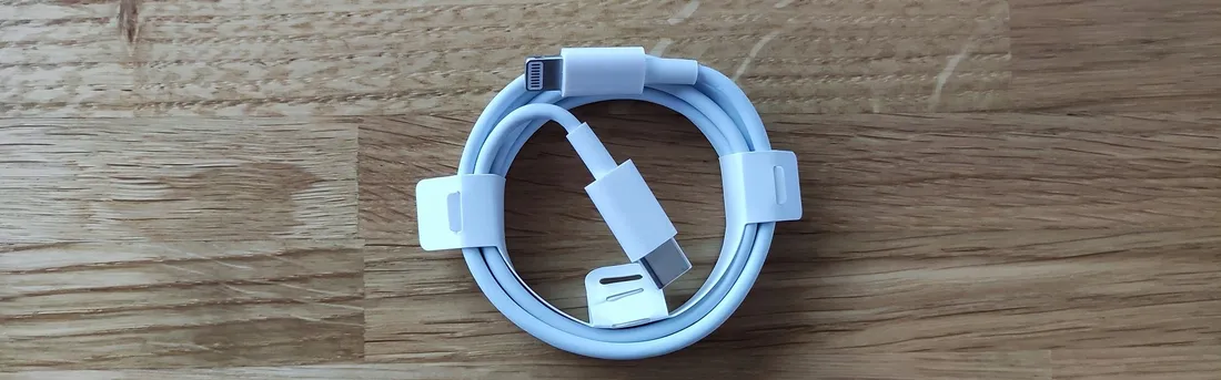 kabel-usb-c-lightning-1m-iphone-11-12-13-pro-max