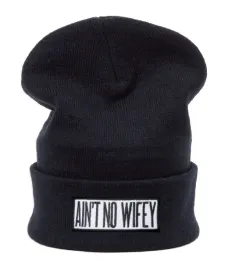 zimowa-czapka-beanie-ciepla-ain-t-haft