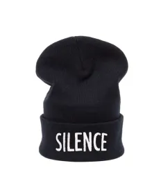 zimowa-czapka-beanie-ciepla-silence-haft