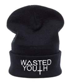 zimowa-czapka-beanie-ciepla-wasted-youth-haft