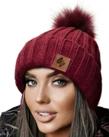zimowa-czapka-ciepla-pompon-podszewka-polar