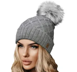 zimowa-czapka-ciepla-pompon-i-polar-woolk-crystal