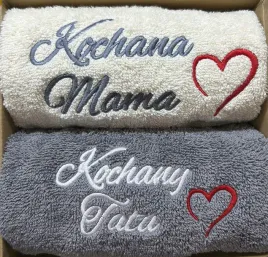 prezent-na-dzien-mamy-box-prezentowy-reczniki-50x100-kochana-mama-i-tata