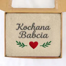 box-prezentowy-reczniki-50x100-na-dzien-babci-kochana-babcia