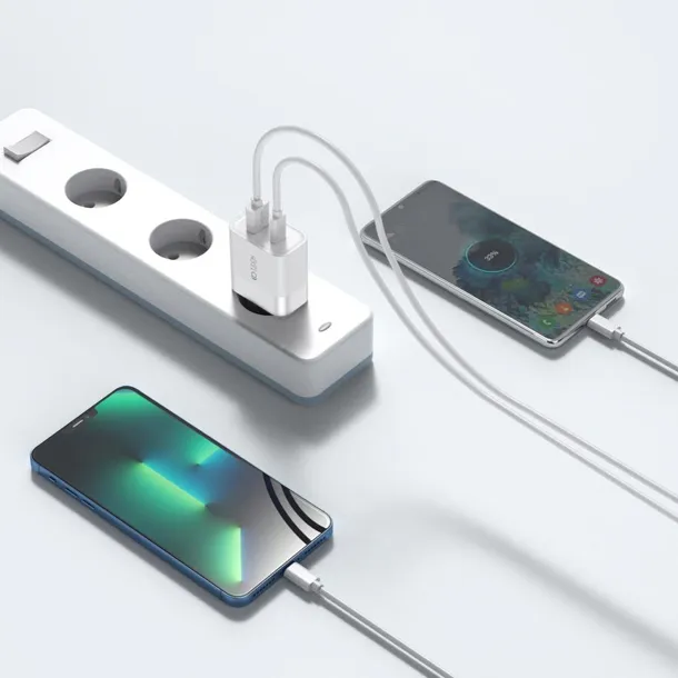 ladowarka-sieciowa-c30w-usb-c-usb-a-30w-biala-stan-nowy-marka-tech-protect