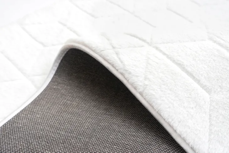 dywan-okragly-strado-rabbit-3d-150-cm-white-material-wykonania-poliester
