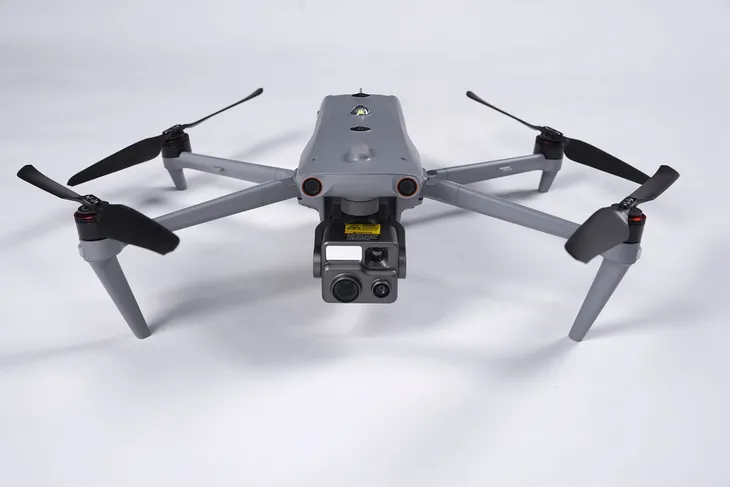 autel-evo-max-4t-v2-standard-bundle-without-logo-model-mdx-1-stan-nowy