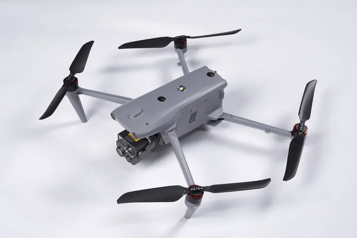 autel-evo-max-4t-v2-standard-bundle-without-logo-model-mdx-1-stan-nowy