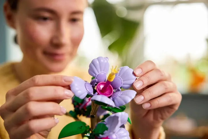 lego-botanical-collection-10372-hibiskus-stan-nowy-plec-brak-informacji