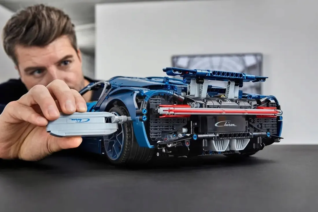 lego-technic-42083-bugatti-chiron-stan-nowy