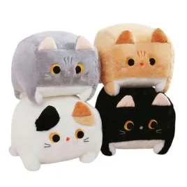 pluszowy-kotek-kwadratowa-poduszka-przytulanka-20-cm