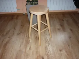 taboret-kuchenny-krzeslo-stolek-60cm-bukowy-4kolor