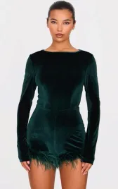 kc71105-prettylittlething-welurowy-krotki-kombinezon-piora-2-l