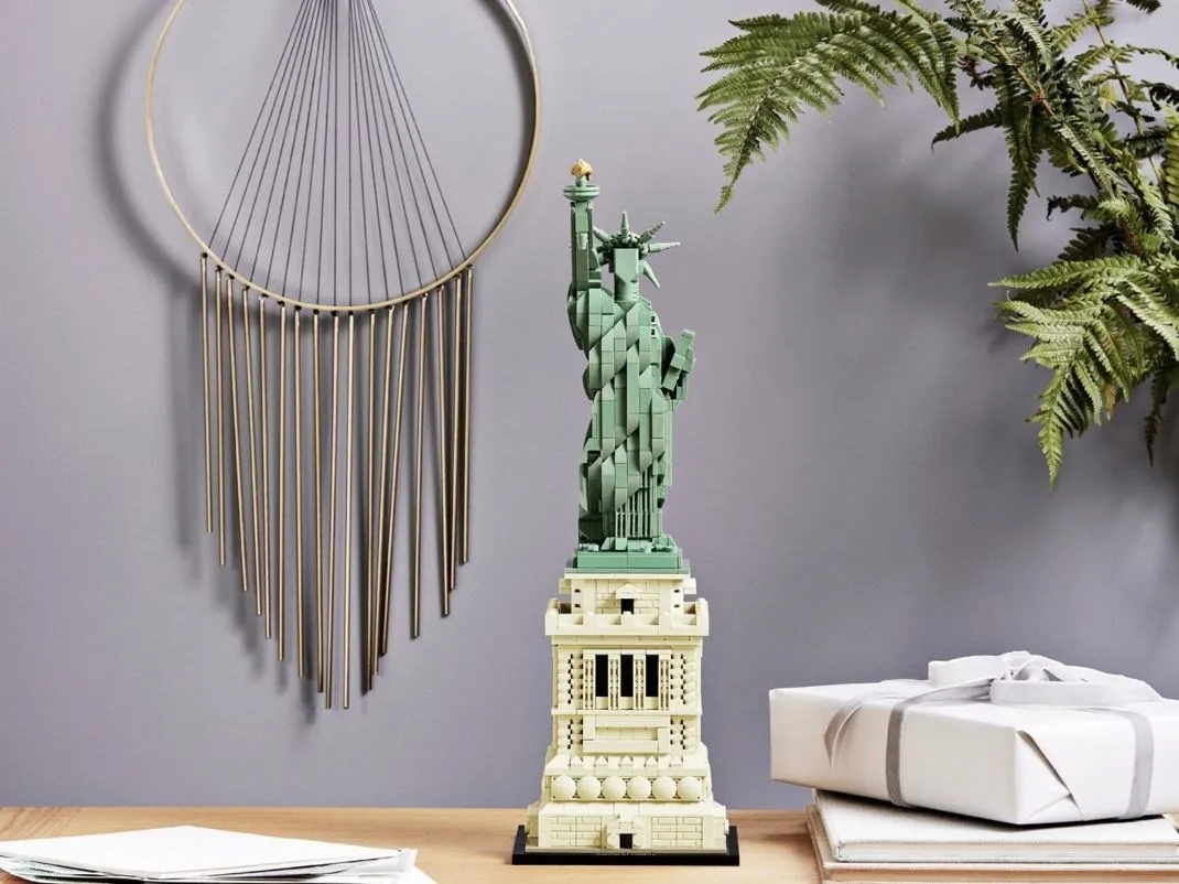 lego-architecture-21042-statua-wolnosci-stan-nowy