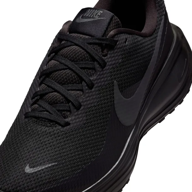 nike-buty-revolution-8-black-wlasciwosci-brak