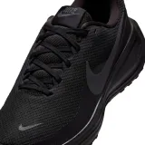 nike-buty-revolution-8-black-wlasciwosci-brak