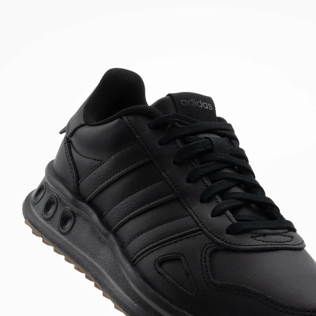 adidas-buty-run-84-black