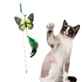 zabawka-dla-kota-wedka-z-motylkiem-dzwonkiem-i-piorkami-hilton-42cm