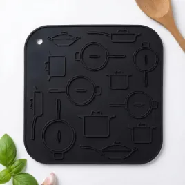 podkladka-ochronna-pod-goracy-garnek-antyposlizgowa-silikonowa-czarna-17cm