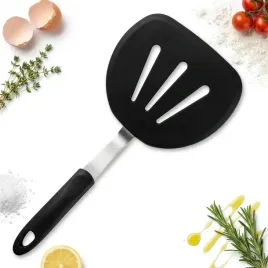 lopatka-szpatulka-kuchenna-czarna-silikonowa-do-smazenia-4x15-x315-cm