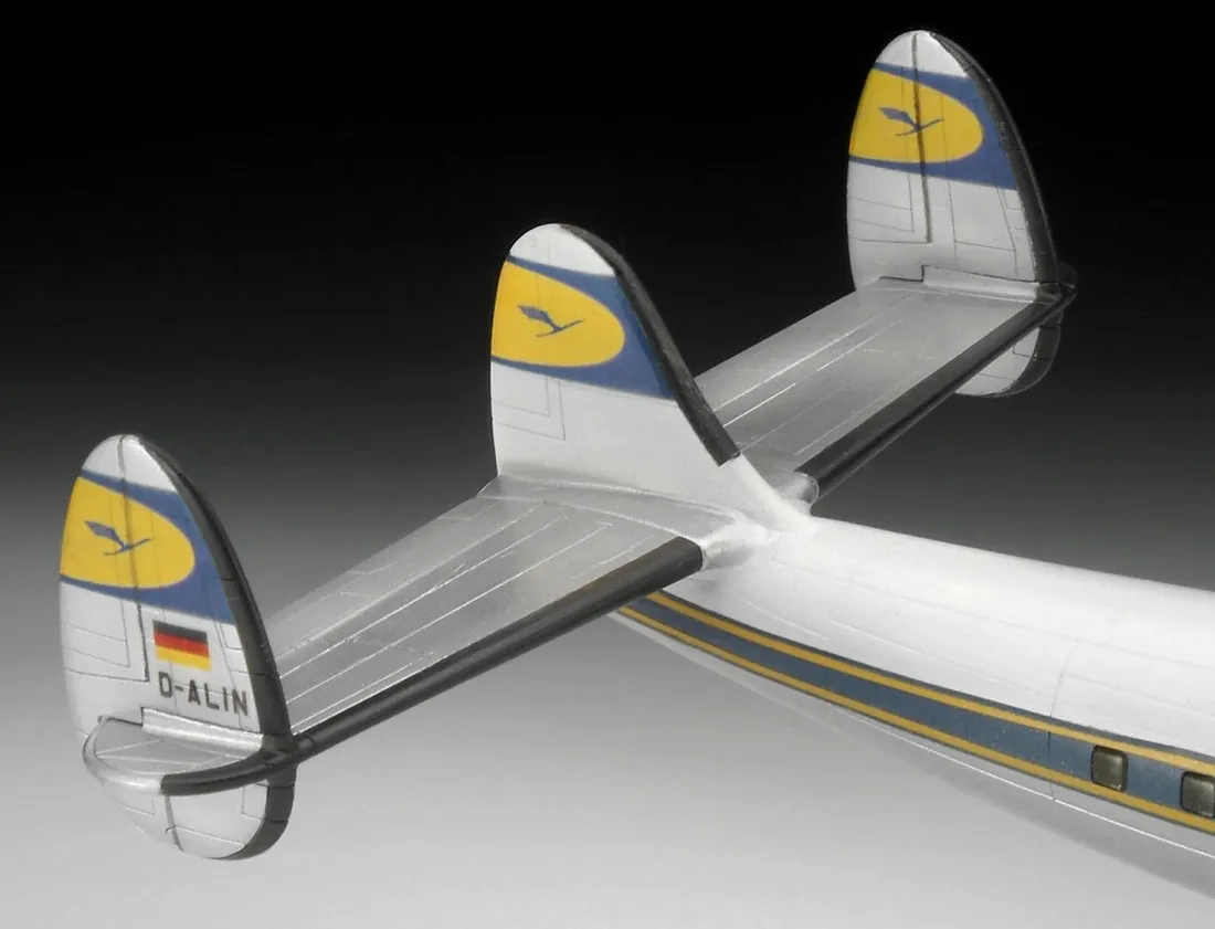 model-plastikowy-lockheed-l-1049g-super-constellation-lufthansa-revell