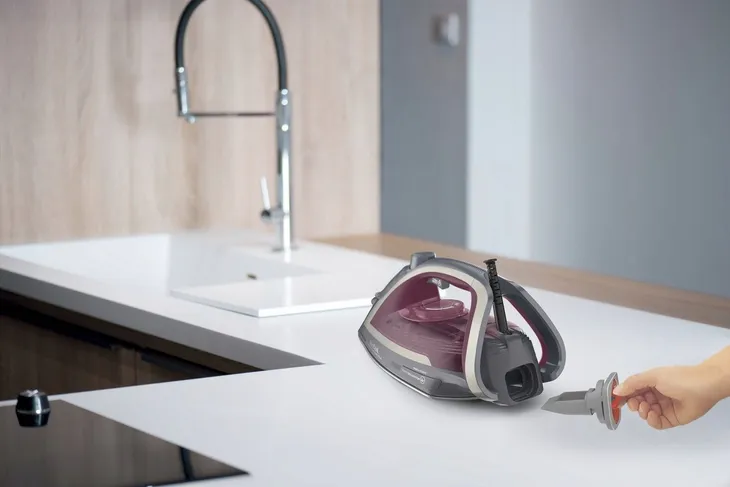 zelazko-tefal-fv6840e0-tefal-model-fv6840
