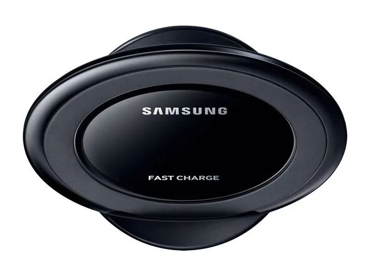 samsung-starter-pack-dla-samsung-galaxy-s8-samsung-liczba-urzadzen-ladowanych-jednoczesnie-1